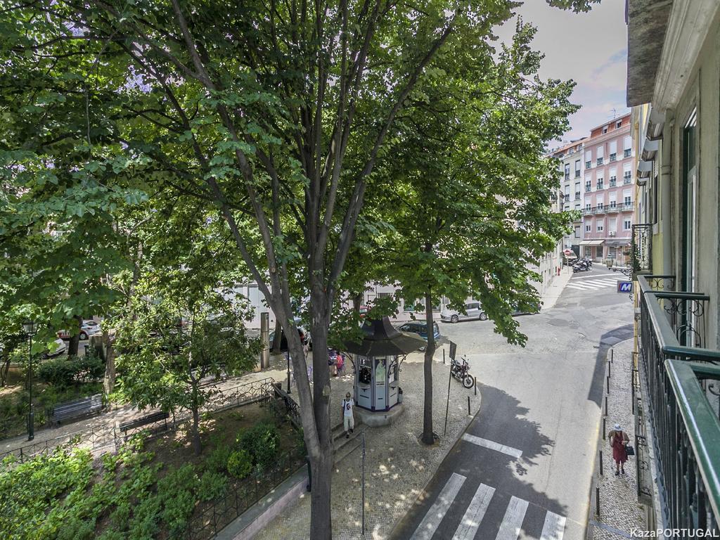 Praca Das Flores Apartment Lisbon Exterior photo